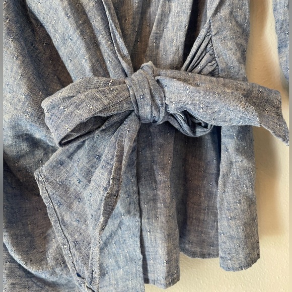 Zara blue linen cotton blend wrap-around blouse bow tie tassel cinched sleeve - Picture 5 of 9